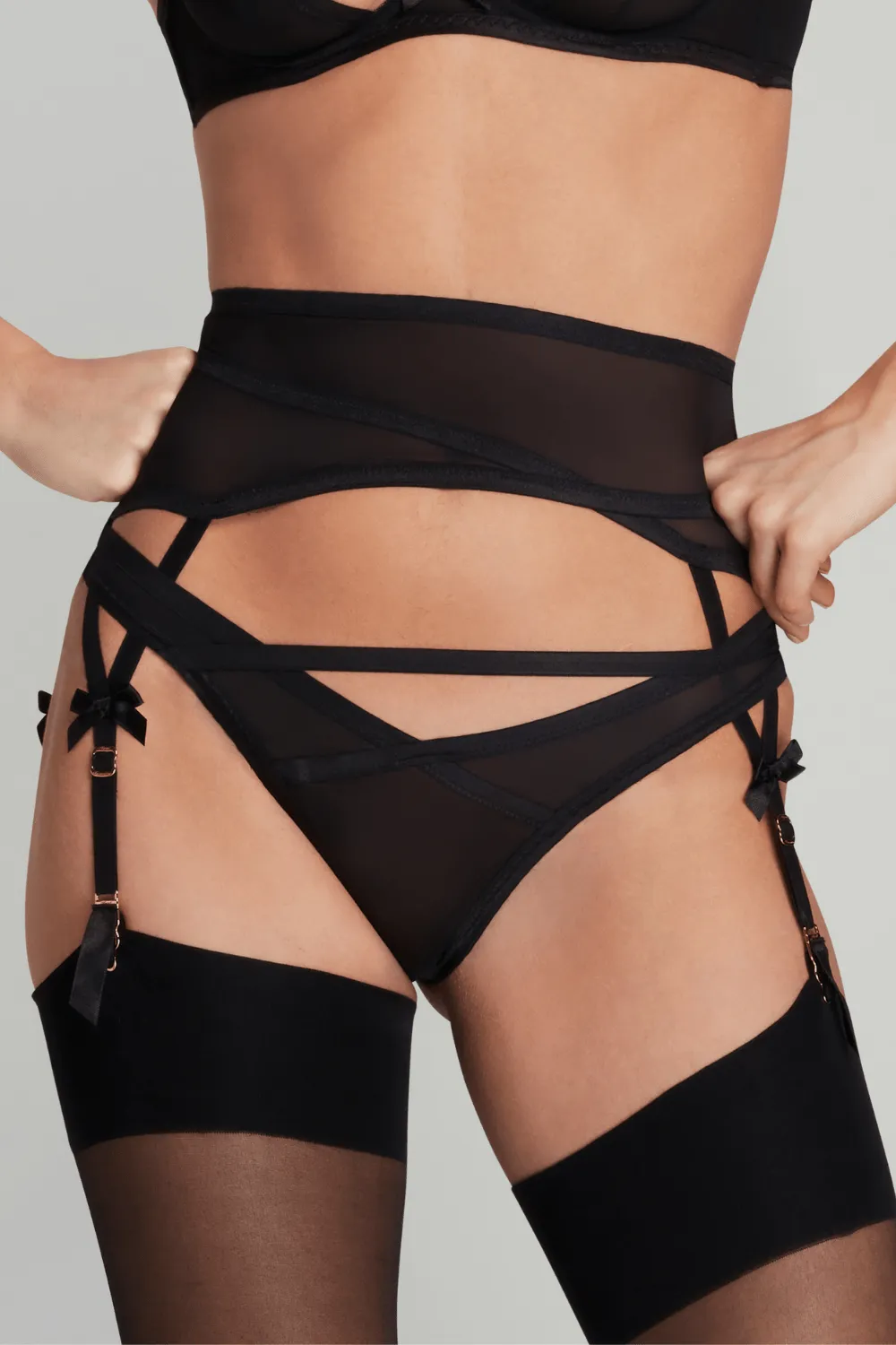 Joan Suspender Black