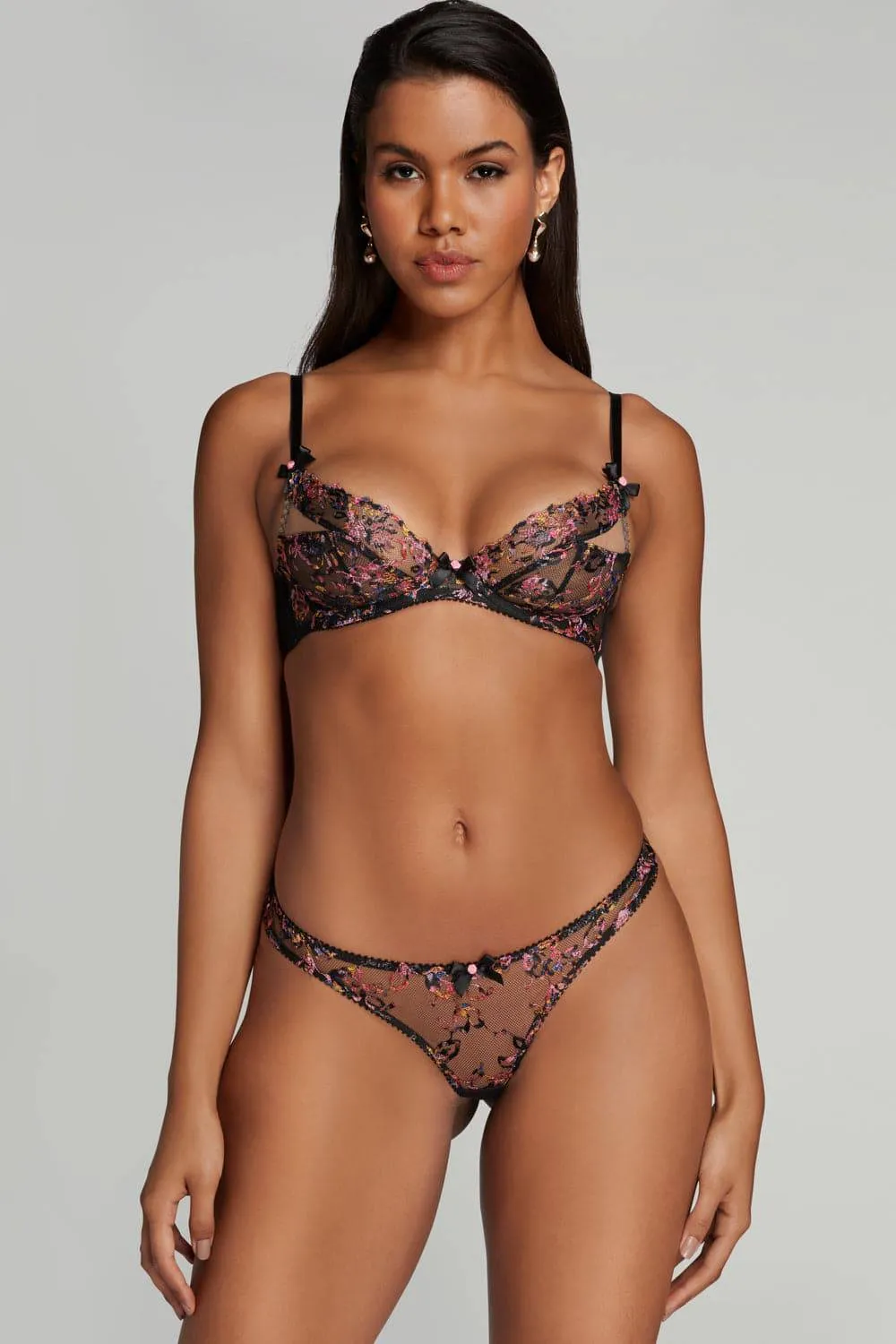 Leisha Plunge Underwire Bra