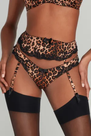 Molly Suspender, Size 2 (UK 8)