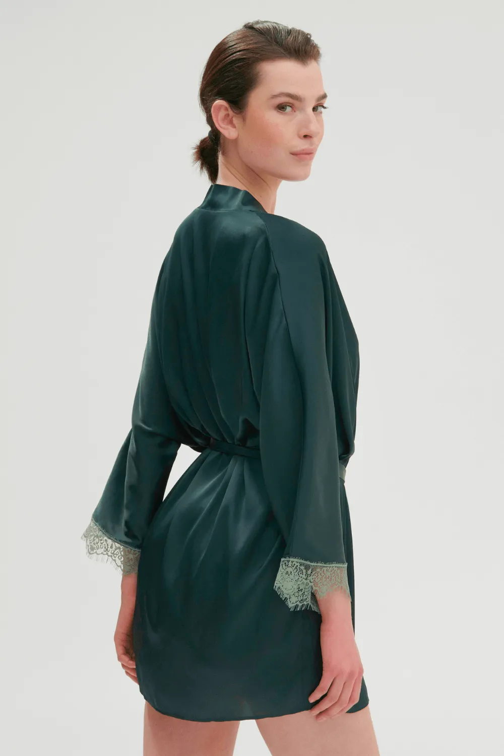 Satin Secrets Kimono Kolsai Green