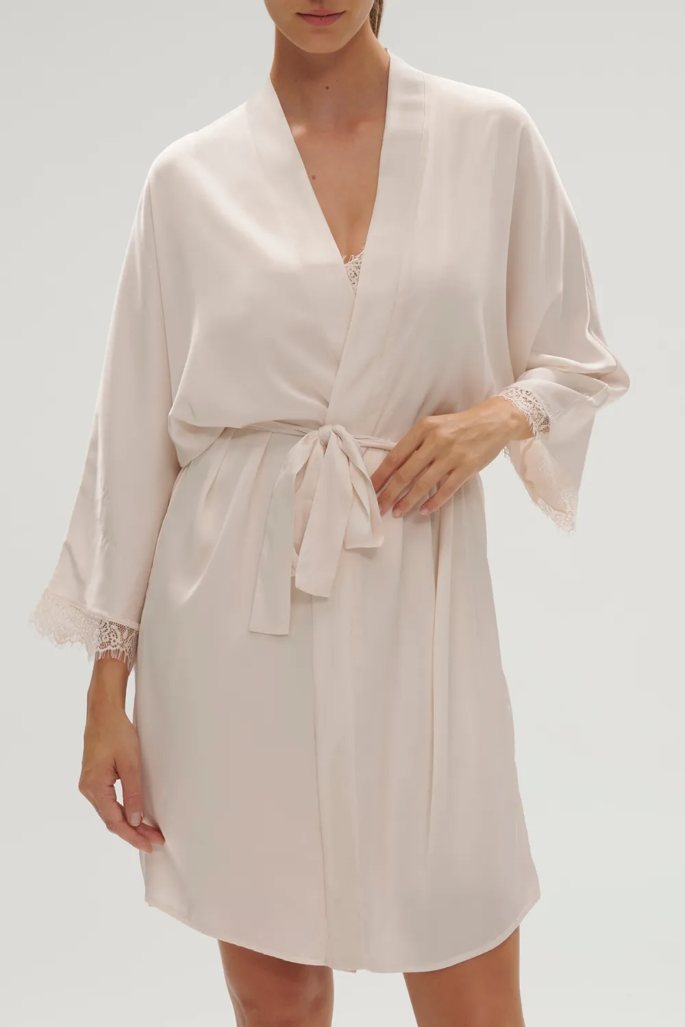 Satin Secrets Kimono Rose Sakura