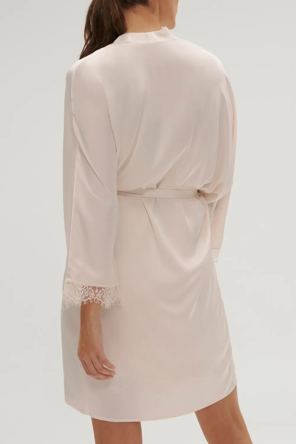 Satin Secrets Kimono Rose Sakura